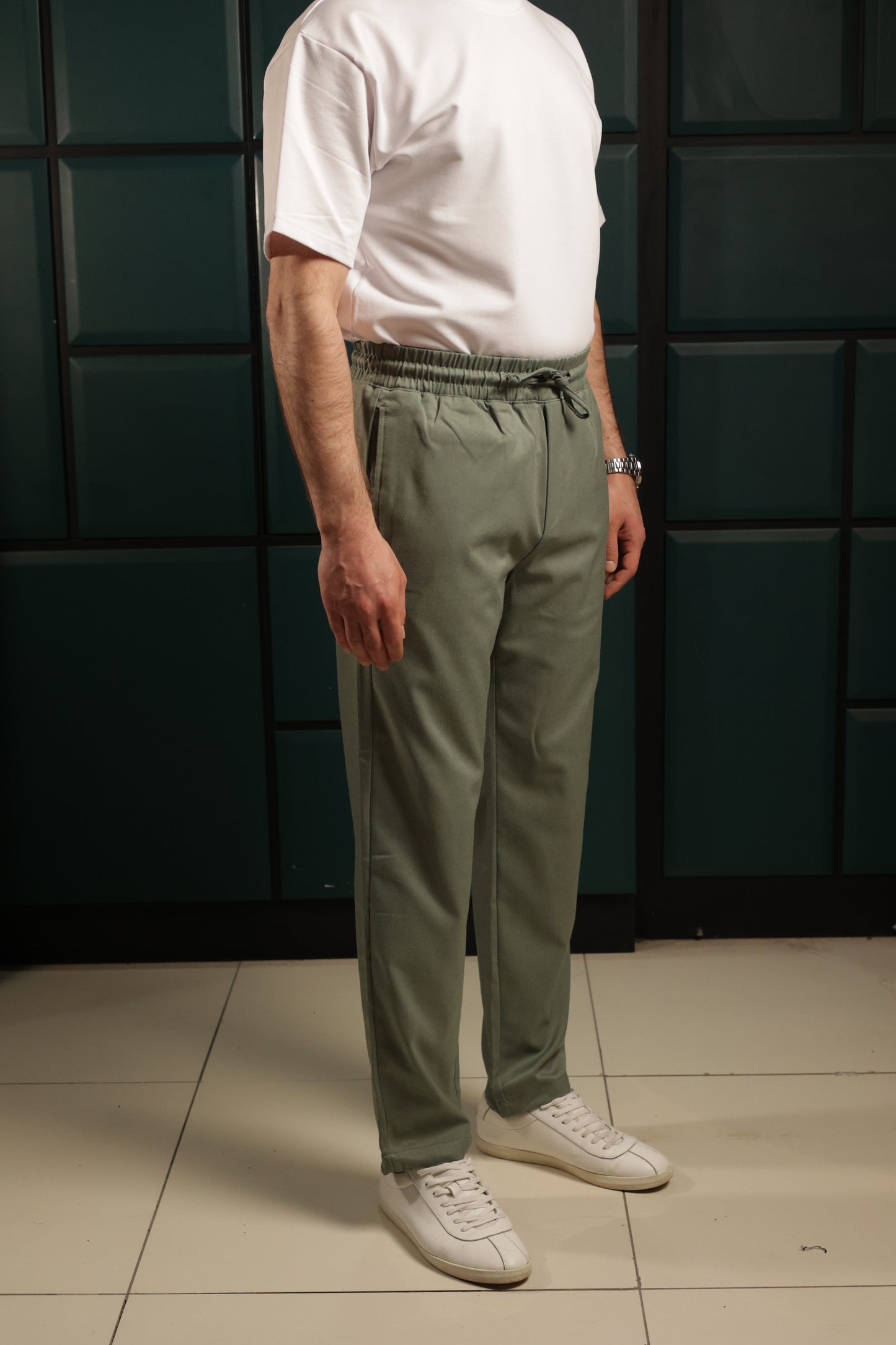 UrbanEase Düz Kesim Yazlık Jogger Pantolon