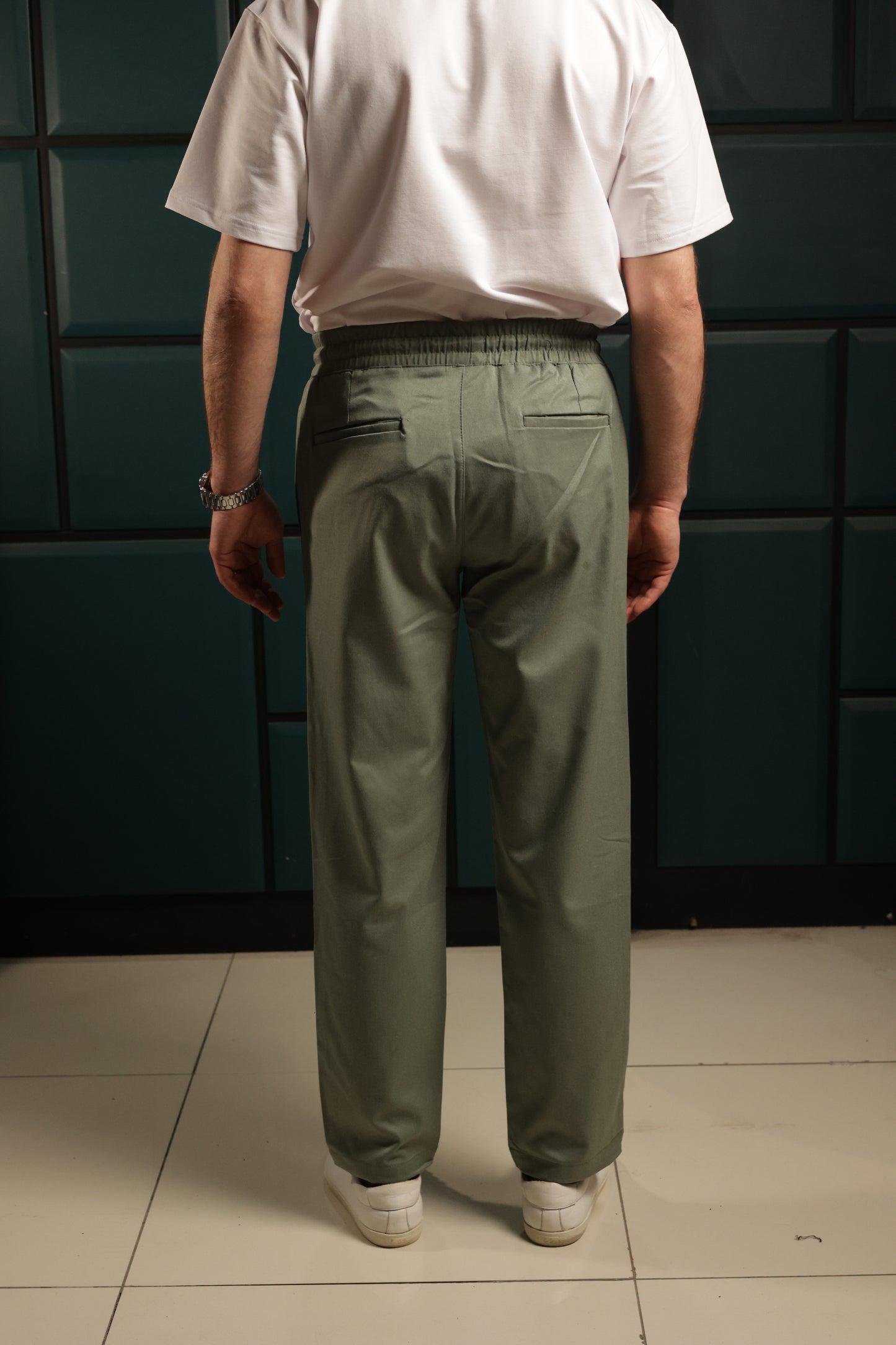 UrbanEase Düz Kesim Yazlık Jogger Pantolon